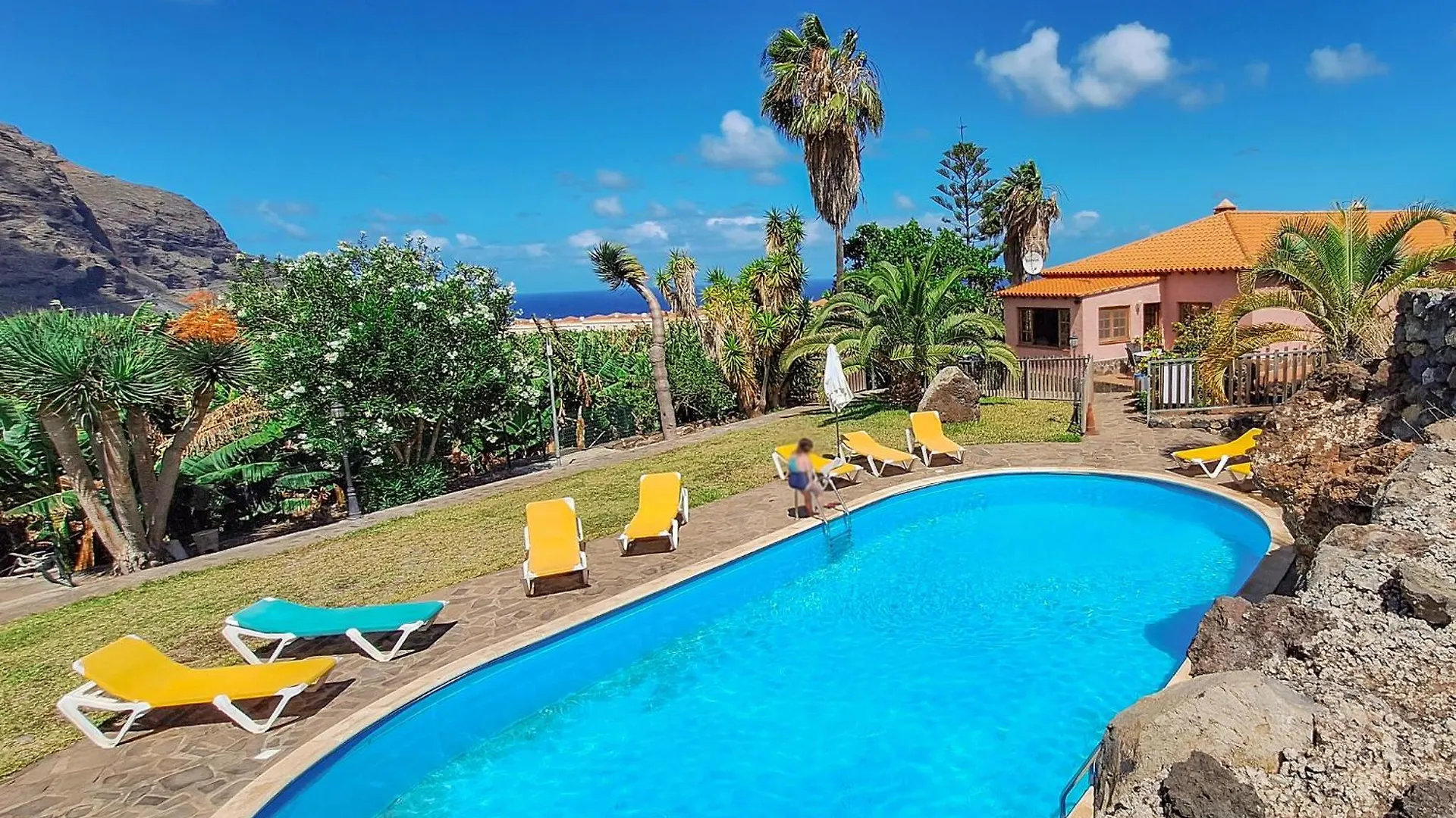 Awesome Home In Buenavista Del Norte Casa de Férias