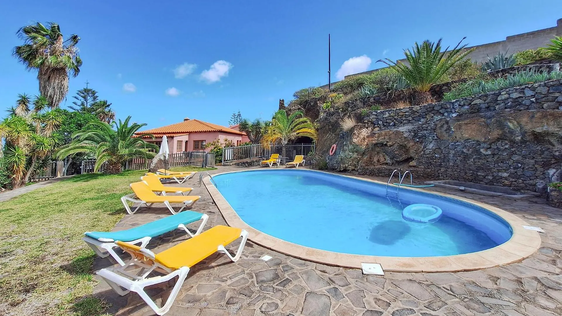 Awesome Home In Buenavista Del Norte